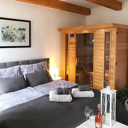 Apartman 2Kk Sauna And Aromatherapy Їглава Екстер'єр фото